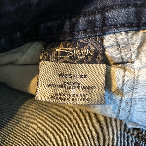 Silver Jeans Frances 18” - Picture 7 of 7
